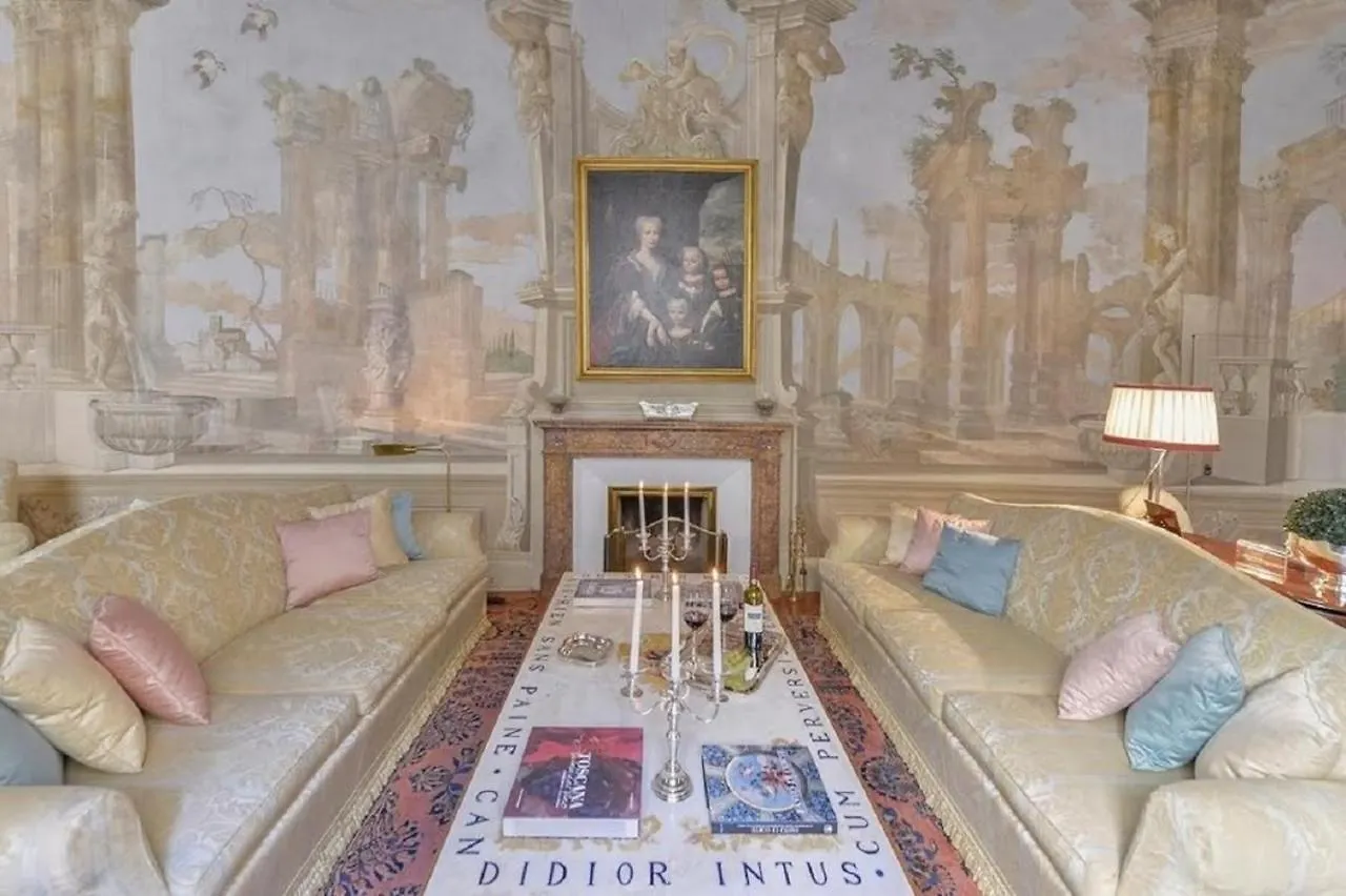 Apartment Maggio Palace By Vacavilla Florence