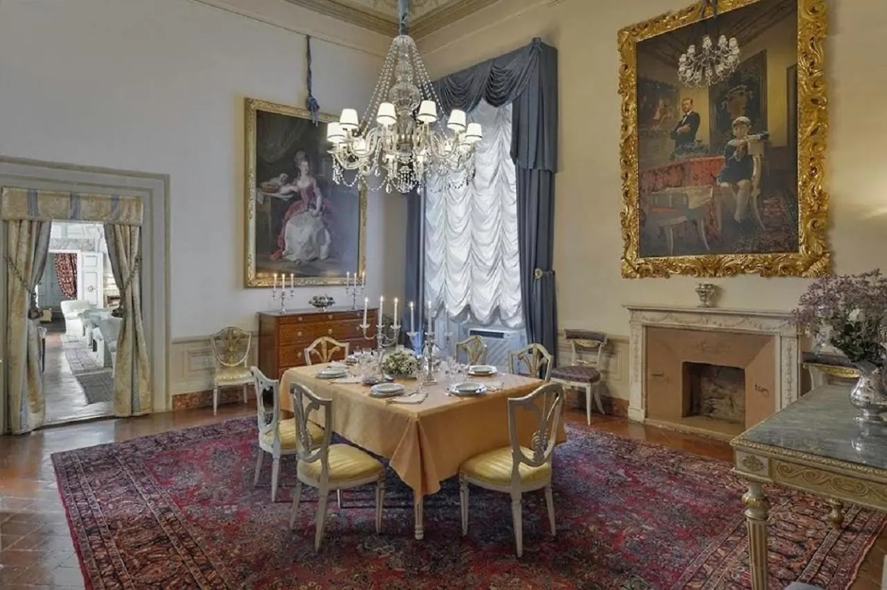 Maggio Palace By Vacavilla Florence 0*,